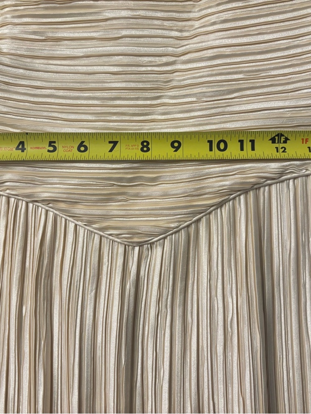 Vintage Ivory Pleated Maxi Dress Statement Sleeves Rosette Formal 10 - Picture 9 of 16